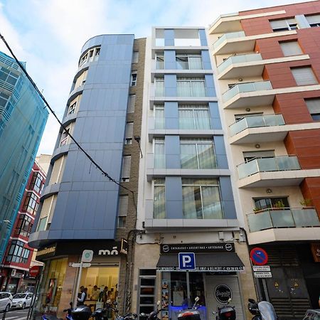 Loft - Side Sea Views - Aircon & Wifi Apartment Las Palmas de Gran Canaria Exterior photo