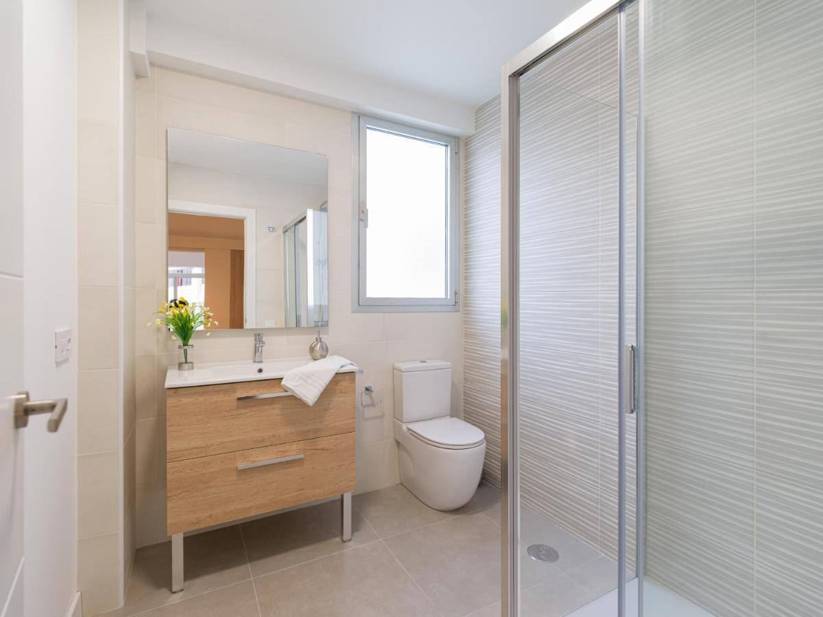 Loft - Side Sea Views - Aircon & Wifi Apartment Las Palmas de Gran Canaria Exterior photo