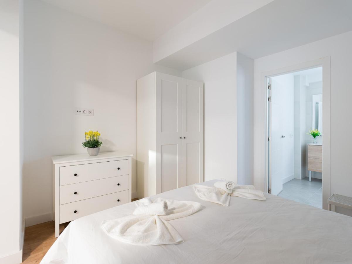 Loft - Side Sea Views - Aircon & Wifi Apartment Las Palmas de Gran Canaria Exterior photo